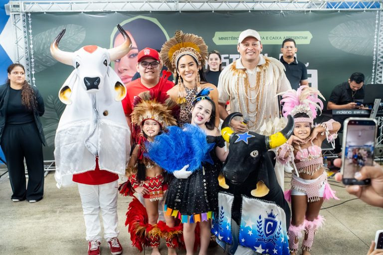 Alunos do Liceu Claudio Santoro participam de imersão na cultura amazônica durante Festival da Cunhã
