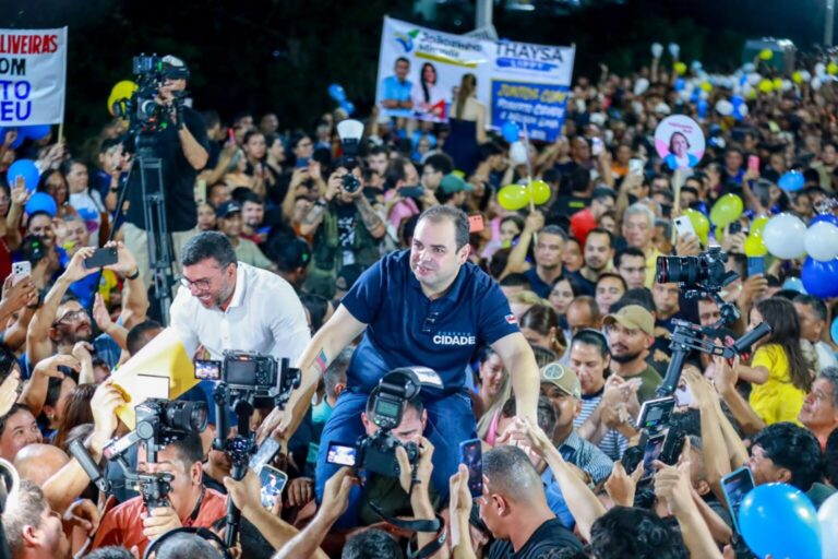 Cidade e Wilson reúnem 15 mil pessoas na zona Norte e reforçam agenda de desenvolvimento para o AM